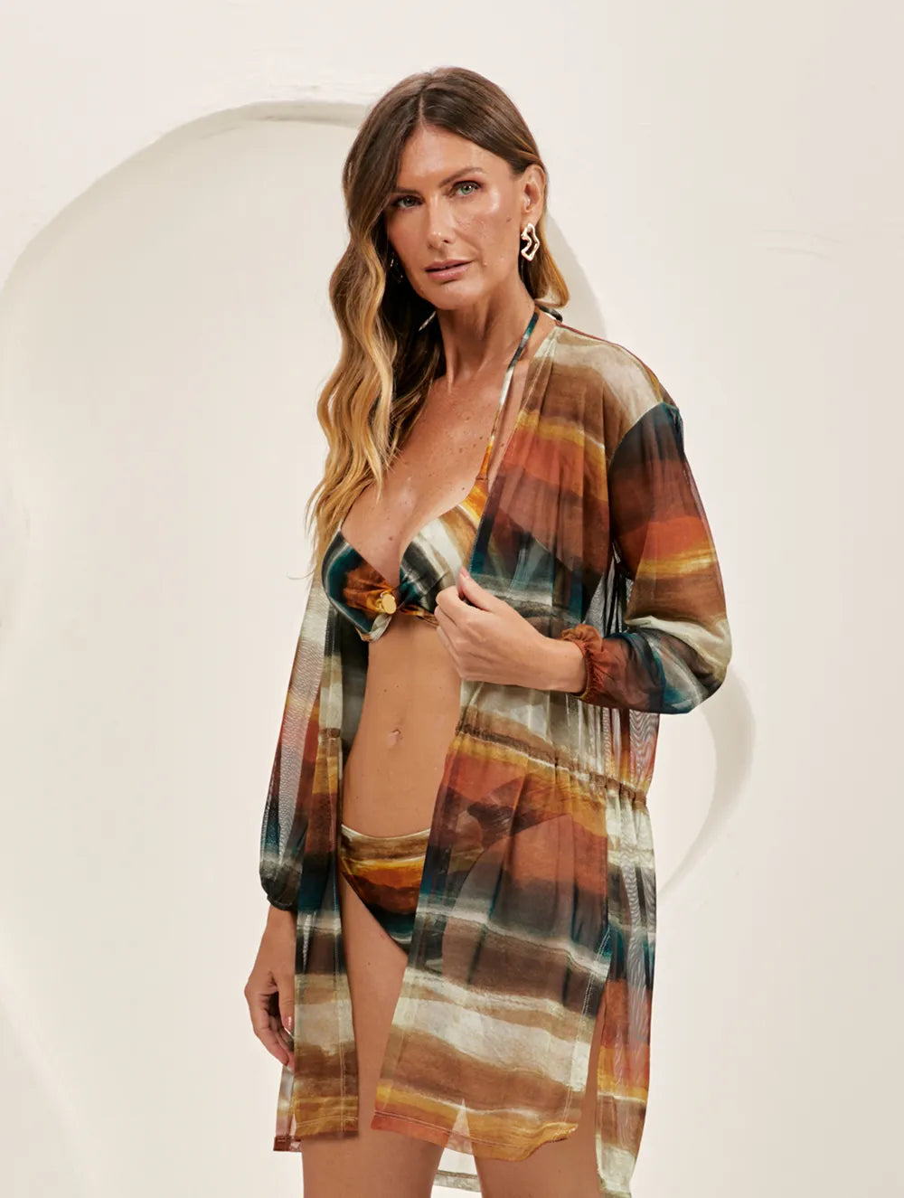 Vestido Tule Manga com Bufante